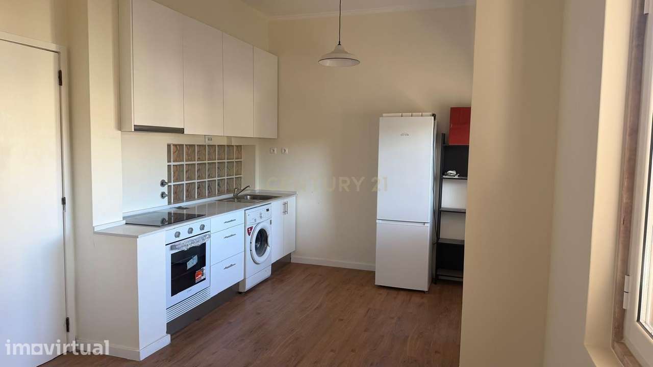 Moderno T1 em Sacavém, Loures - Grande imagem: 2/8