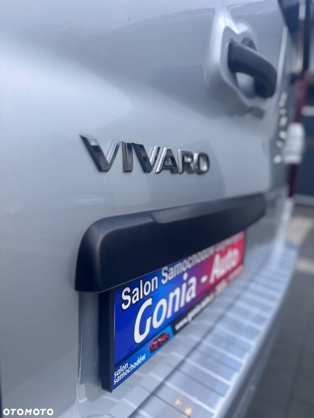 Opel Vivaro - 17