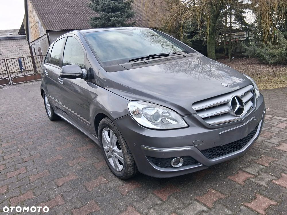 Mercedes-Benz Klasa B 180 CDI DPF Autotronic - 15