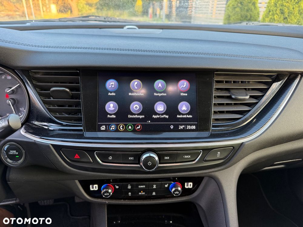 Opel Insignia - 24