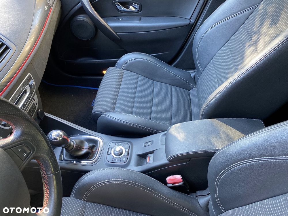 Renault Megane ENERGY TCe 115 Start & Stop Bose Edition - 10