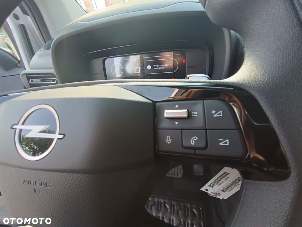 Opel COMBO - 12