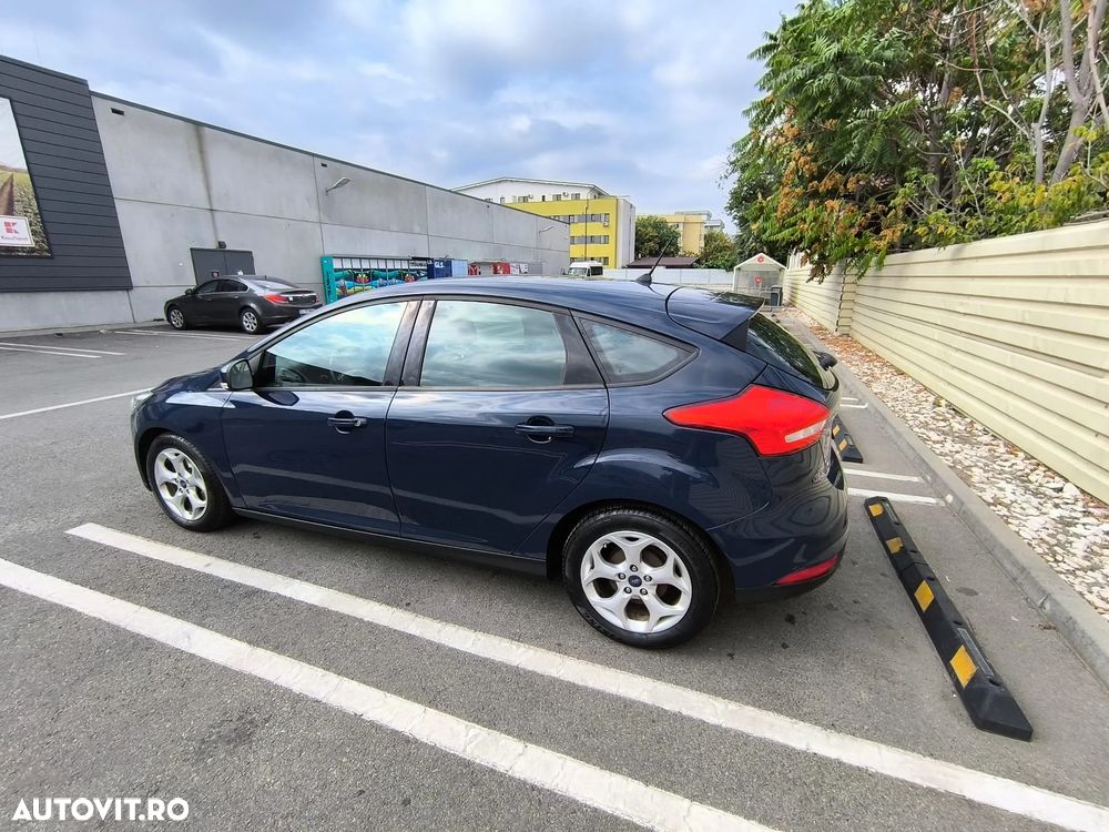 Ford Focus - 6