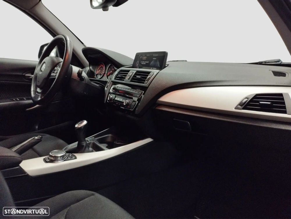 BMW 116 d EDynamics Line Sport - 8