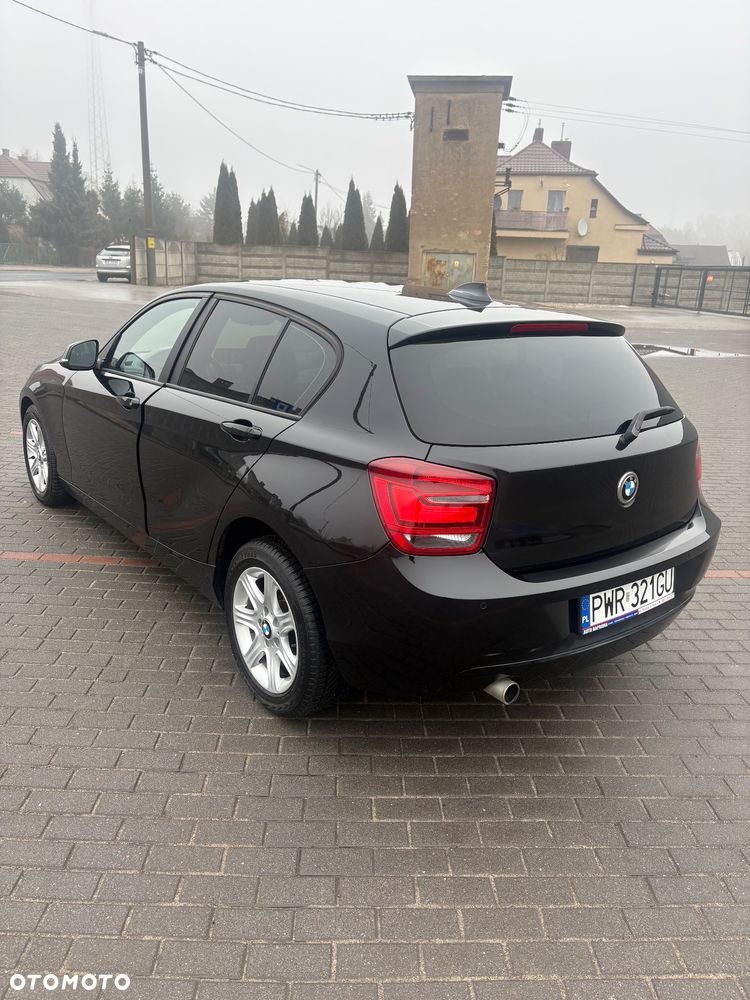 BMW Seria 1 118d DPF - 5