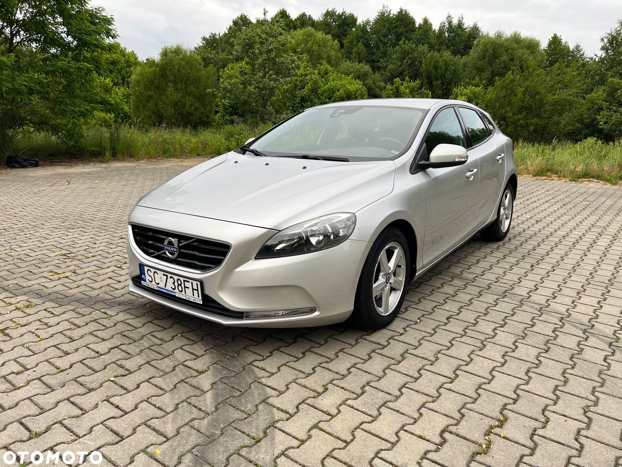 Volvo V40 D2 Drive-E Base - 1