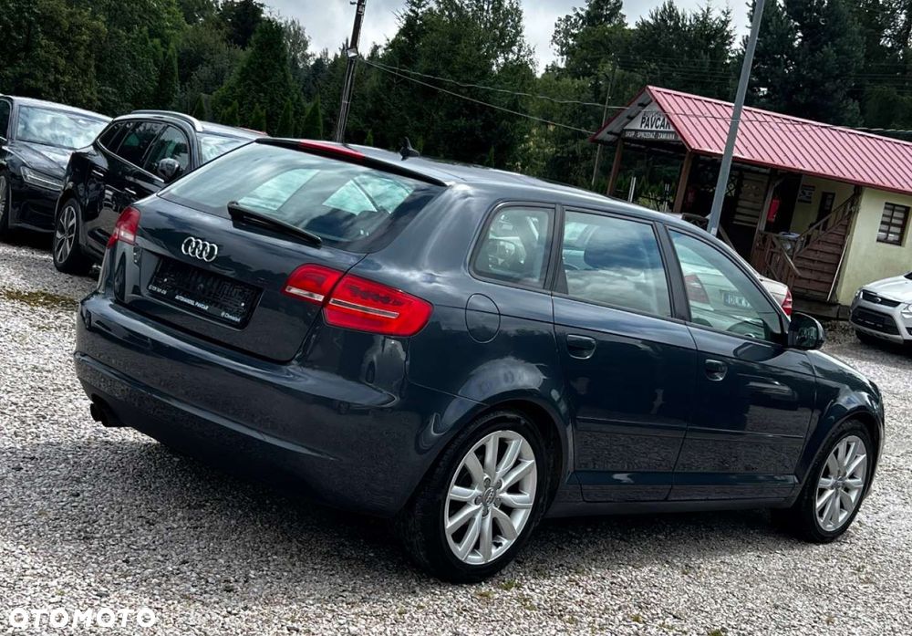 Audi A3 Sportback - 9