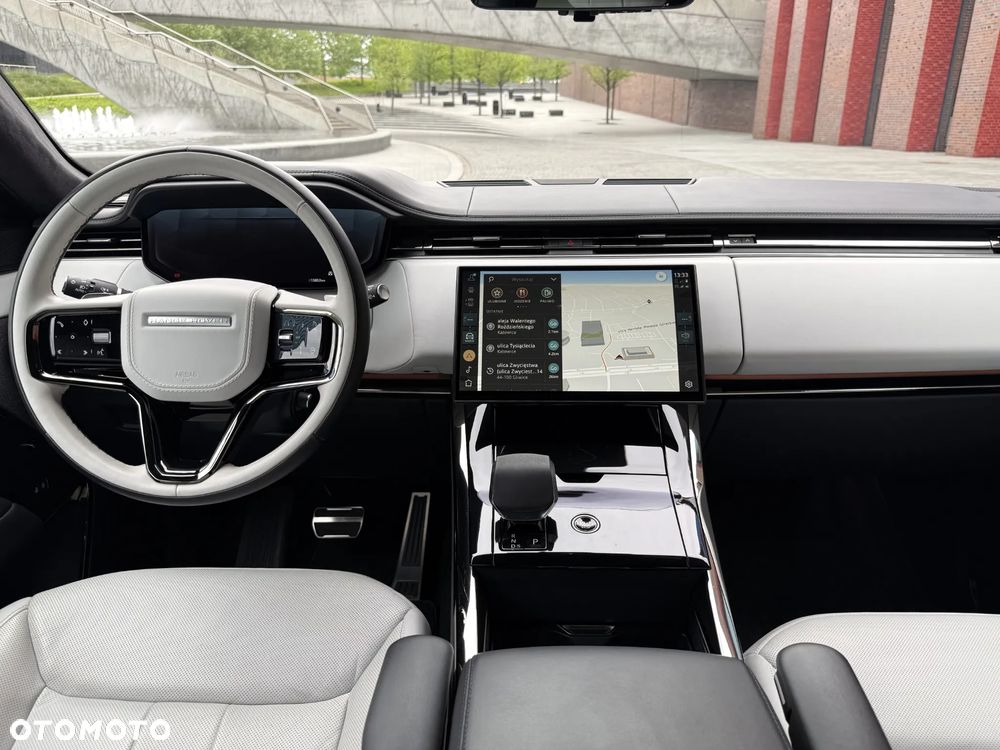Land Rover Range Rover Sport D350 Autobiography - 4