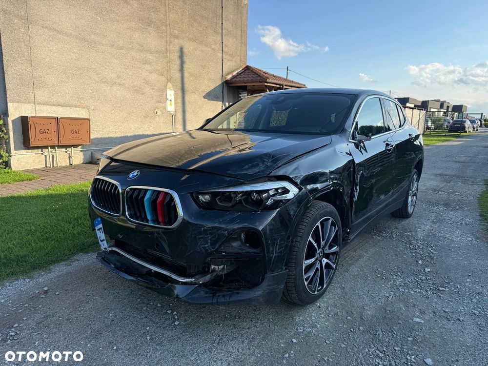 BMW X2 sDrive16d - 1