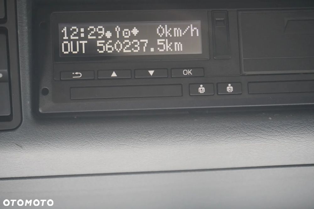 MAN TGS 35.420 8x2 / Rama 6,4 m / 3 osie skrętne / 3 szt. - 24