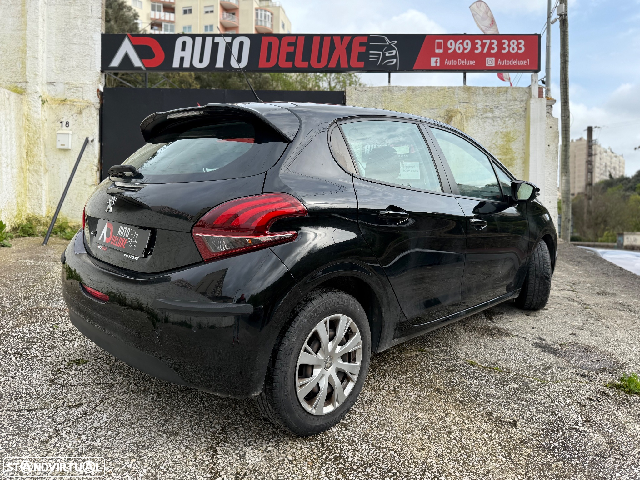 Peugeot 208 1.6 BlueHDi Active - 3