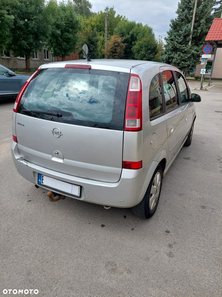 Opel Meriva 1.6 16V Cosmo - 4
