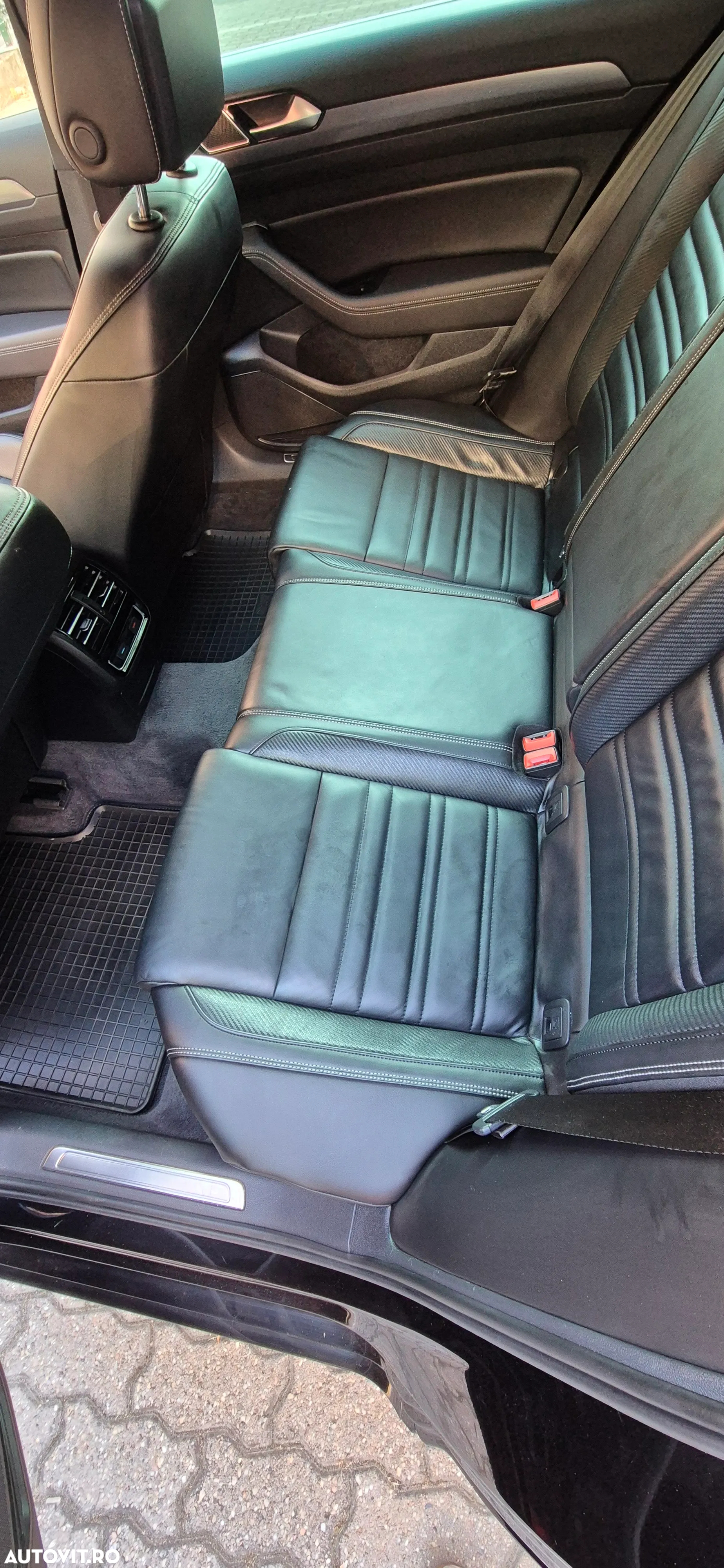 Volkswagen Passat 2.0 TDI DSG Comfortline - 11