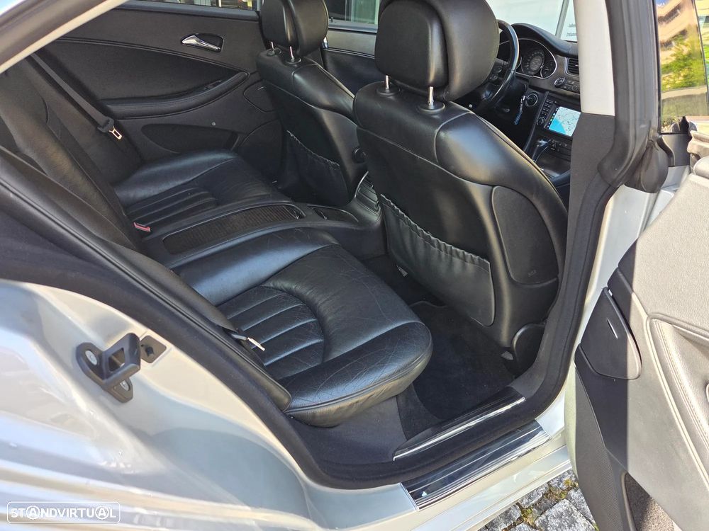 Mercedes-Benz CLS 320 CDI - 9