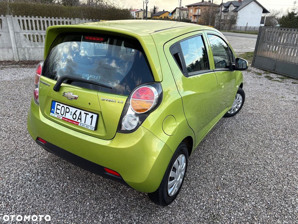 Chevrolet Spark 1.0 LS+ - 8
