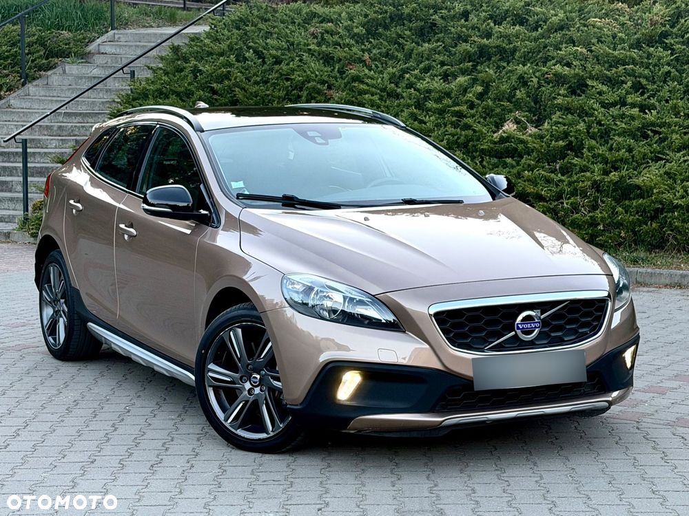 Volvo V40 Cross Country - 2
