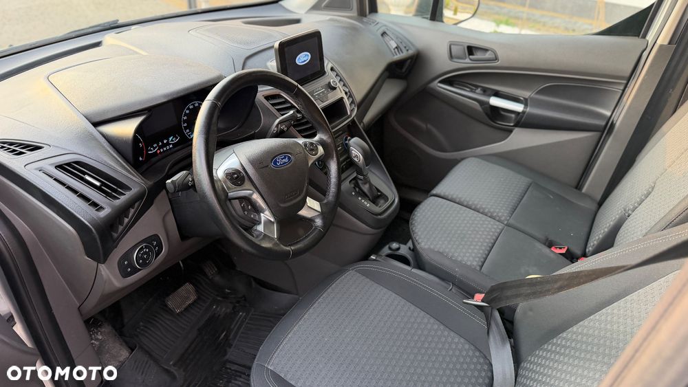 Ford transit connect - 17