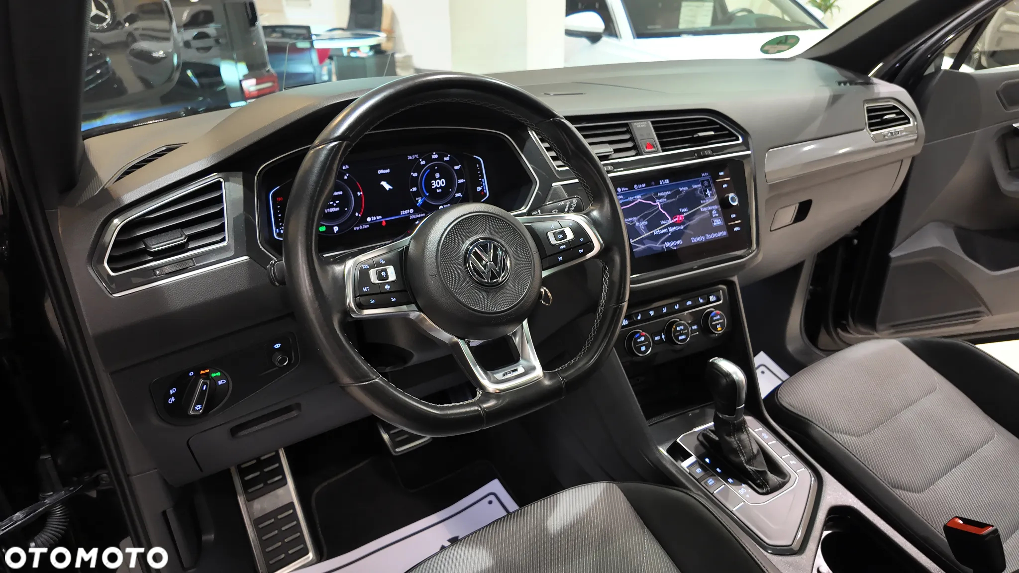 Volkswagen Tiguan 2.0 TDI SCR DSG R-Line - 23