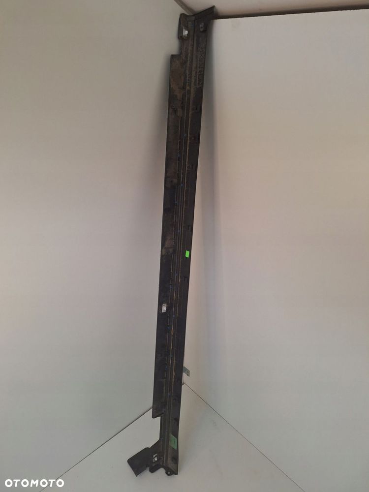 listwa progowa prawa kia sportage v 87754-r2000 - 3