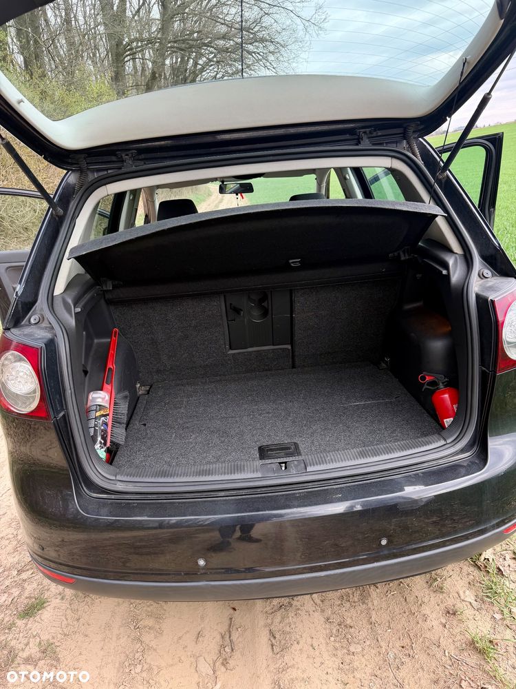 Volkswagen Golf Plus 1.6 FSI Comfortline - 16