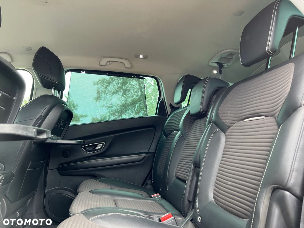Renault Scenic - 30