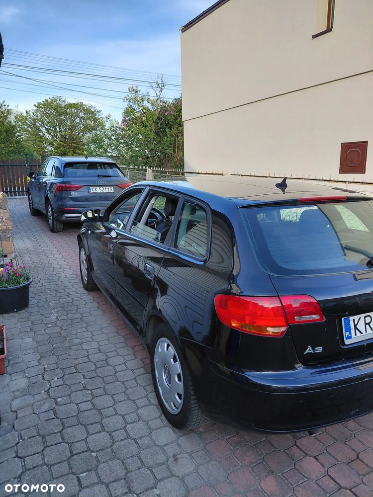 Audi A3 Sportback - 3