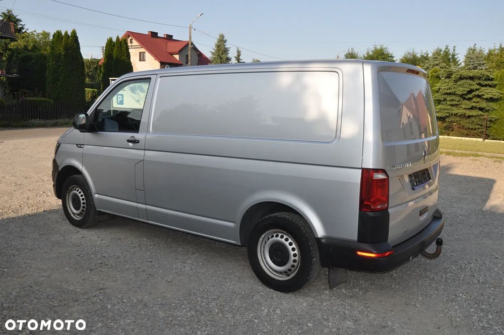 Volkswagen Transporter - 14
