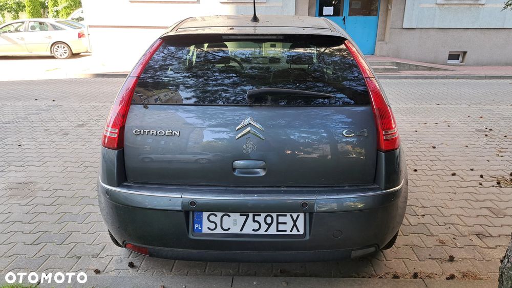 Citroën C4 2.0 16V Exclusive - 4