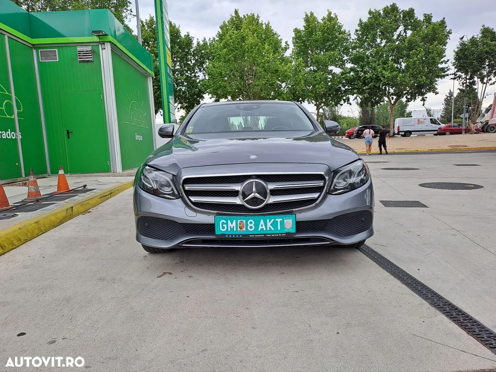 Mercedes-Benz E 350 CDI DPF BlueEFFICIENCY 7G-TRONIC Avantgarde - 7