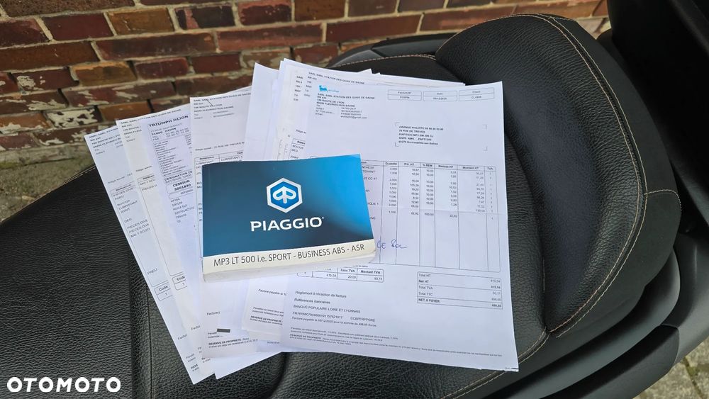 Piaggio MP-3 - 12