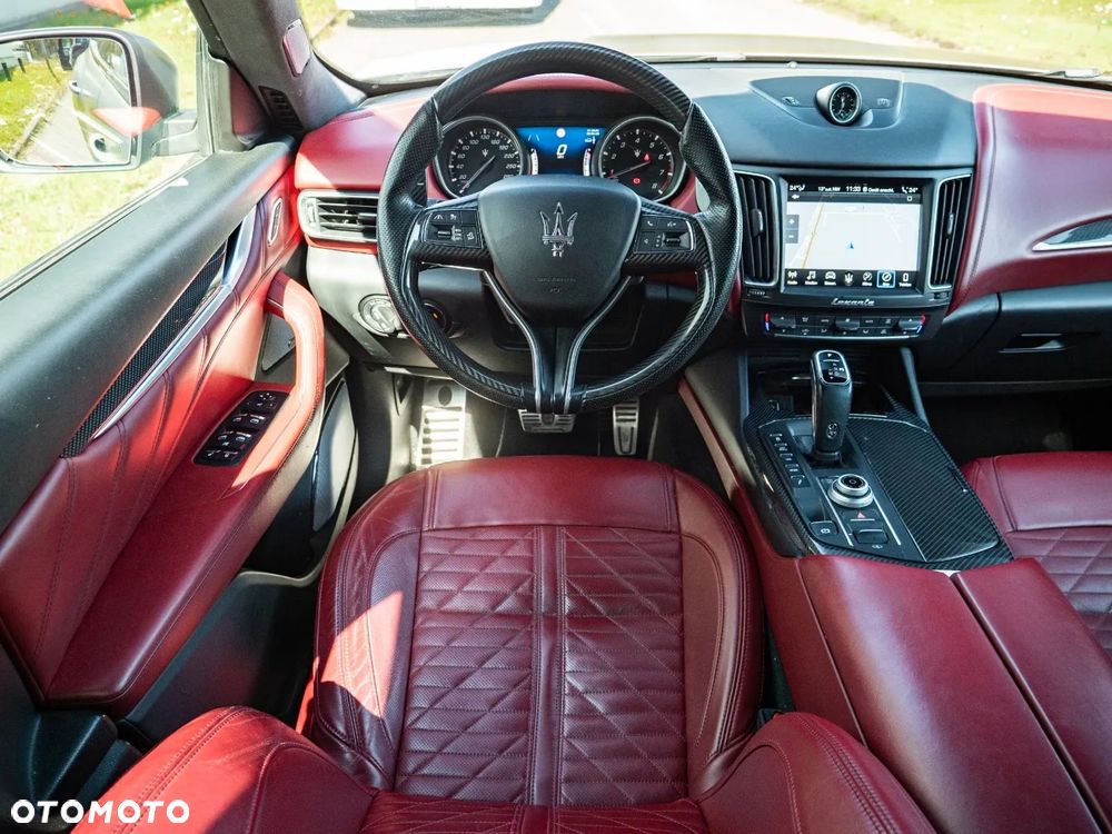 Maserati Levante Essence - 14
