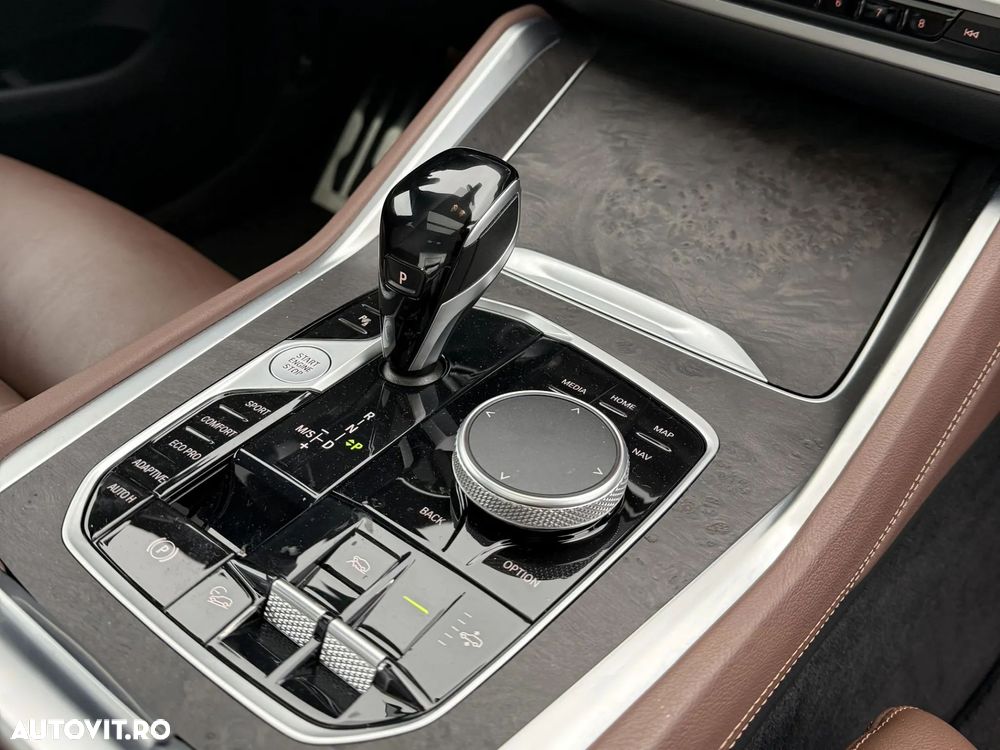 BMW X6 xDrive40d AT MHEV - 13