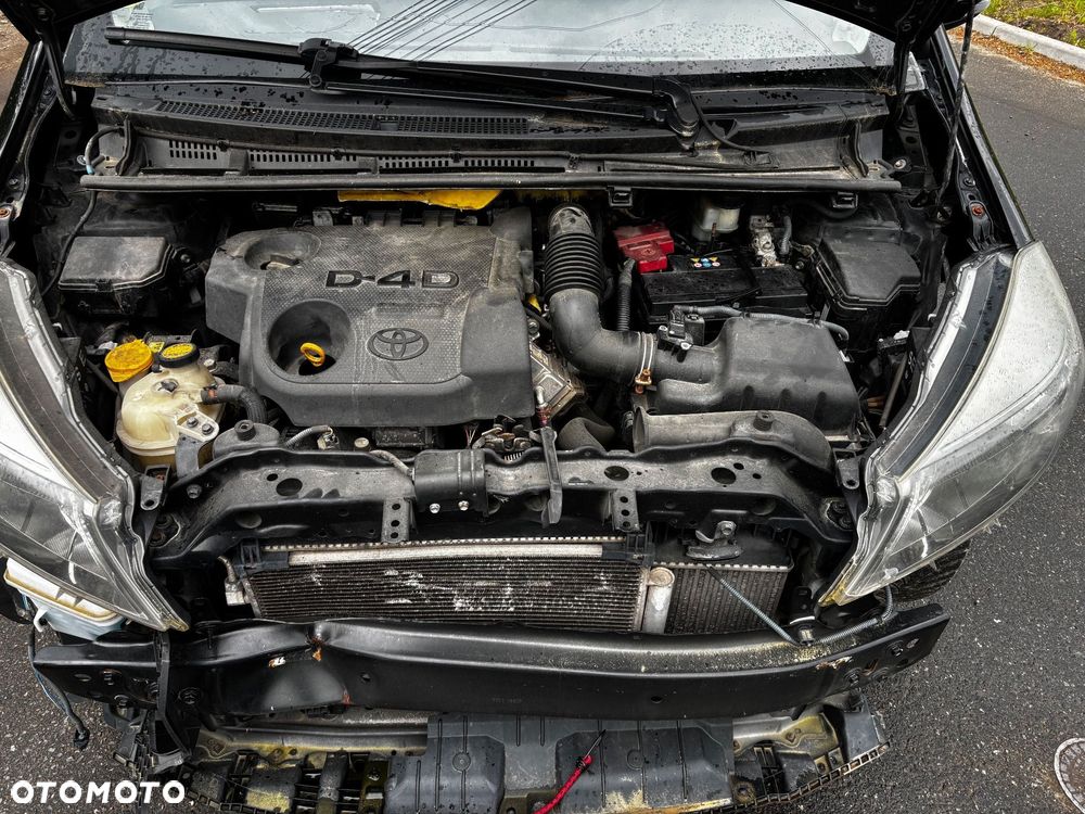 Toyota Yaris - 6