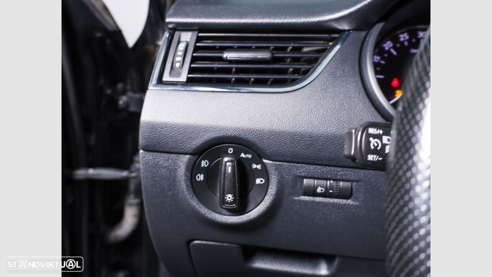 Skoda Octavia 1.6 TDI Style - 10