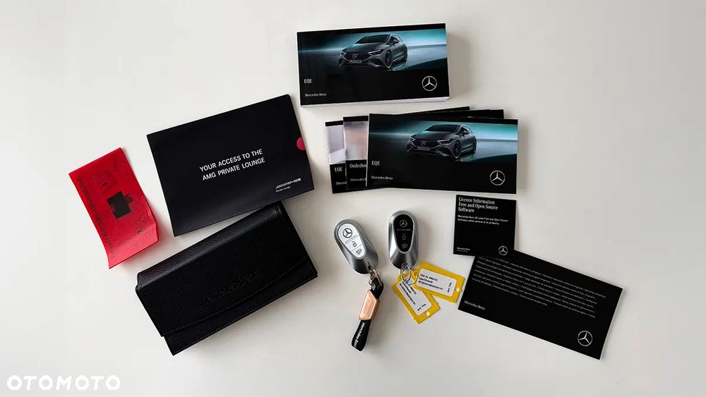 Mercedes-Benz EQE AMG 43 4Matic - 23