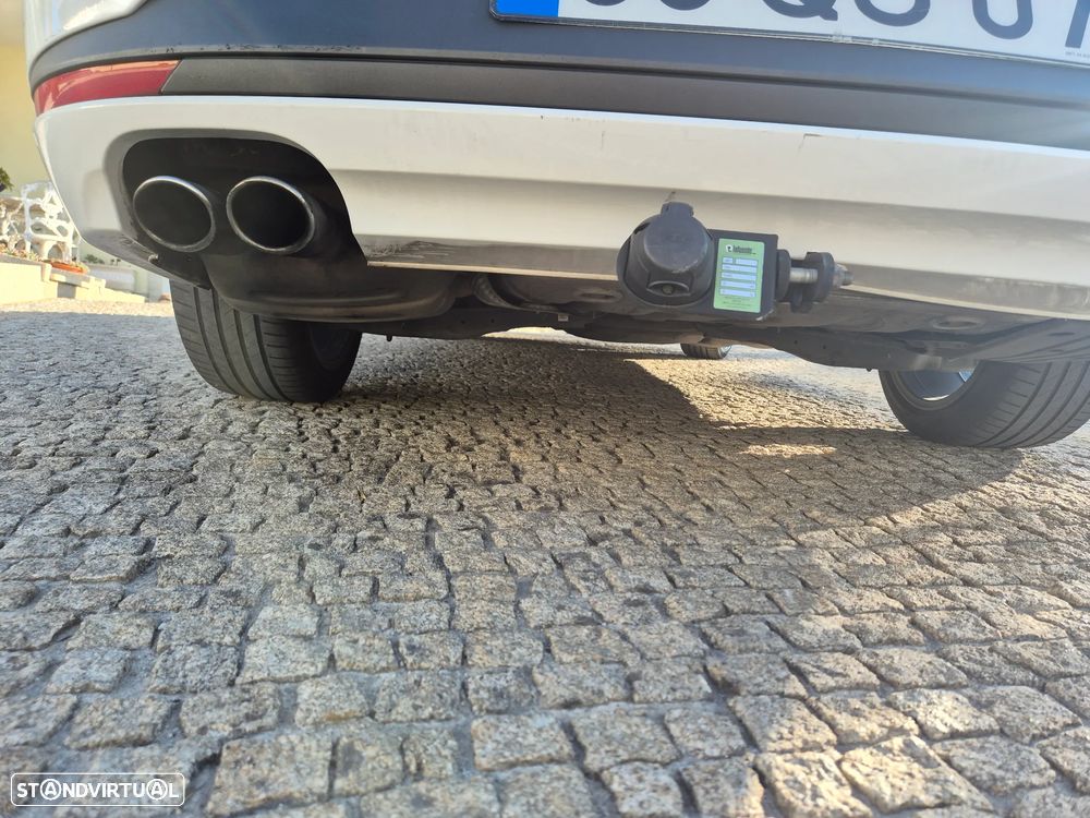 SEAT Leon ST 2.0 TDI FR S/S - 8