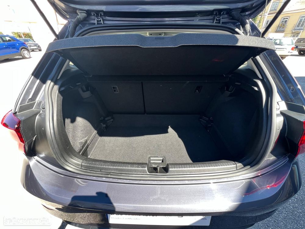 VW Polo 1.0 TSI Urban DSG - 9
