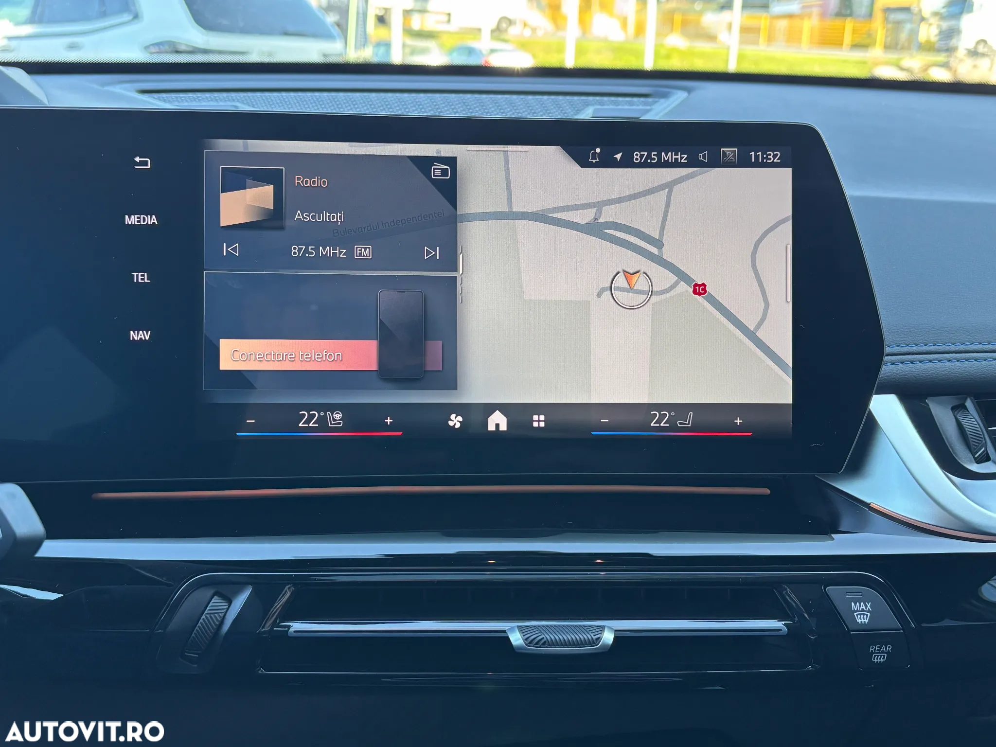 BMW iX1 eDrive20 - 12