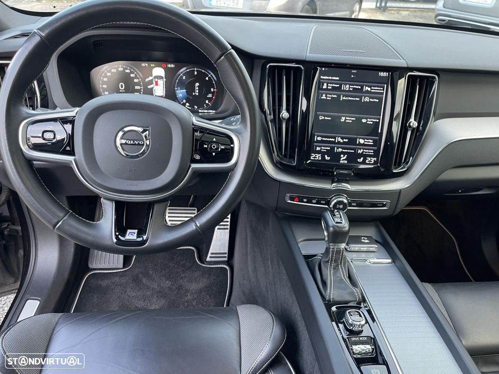 Volvo XC 60 D4 Geartronic RDesign - 14