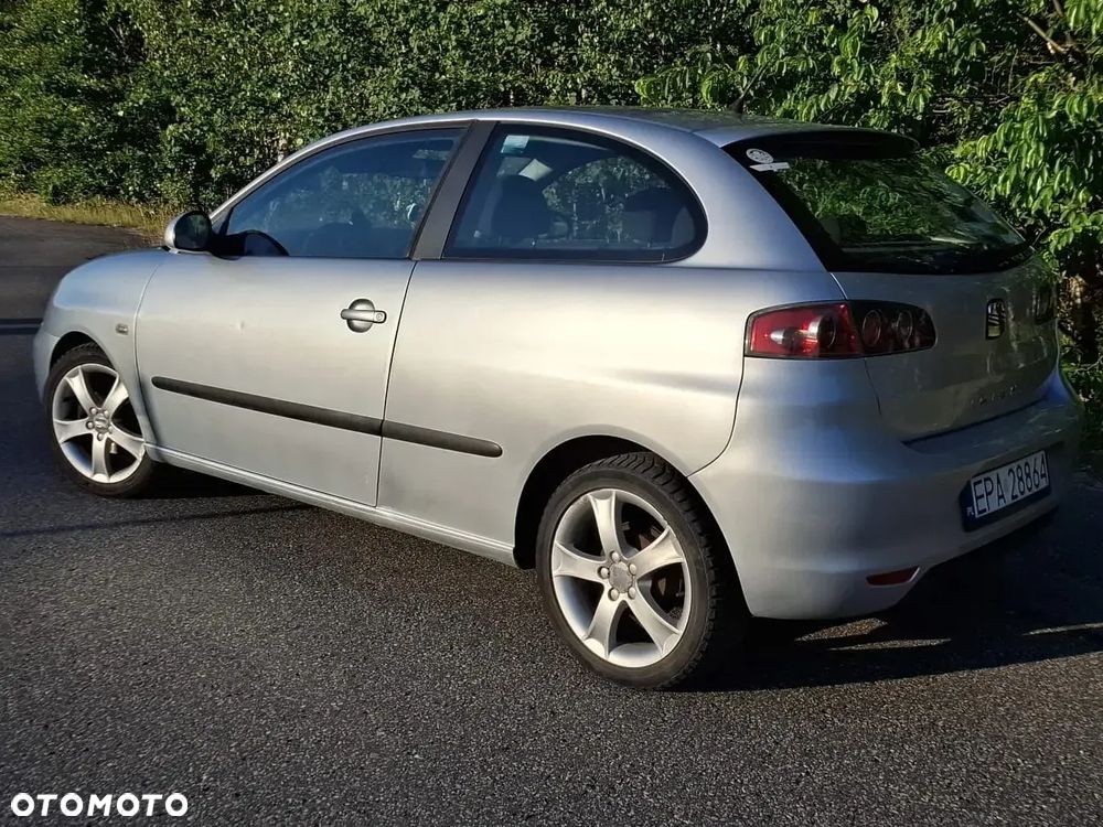 Seat Ibiza 1.4 16V SRC2 - 16