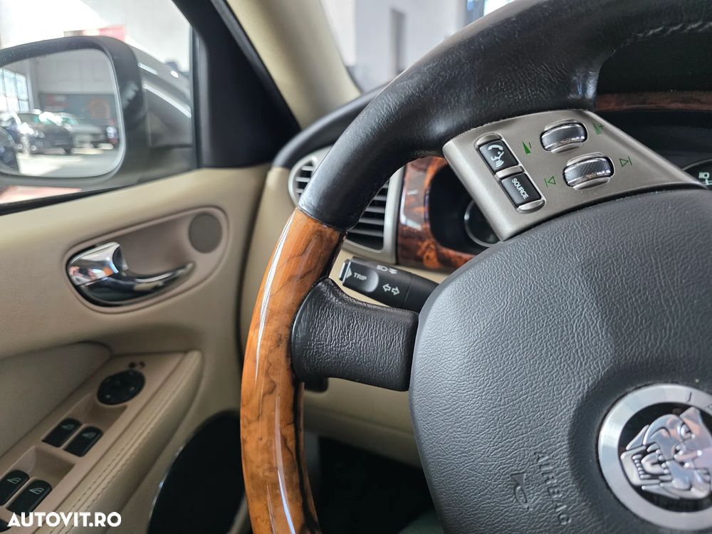 Jaguar X-Type - 22