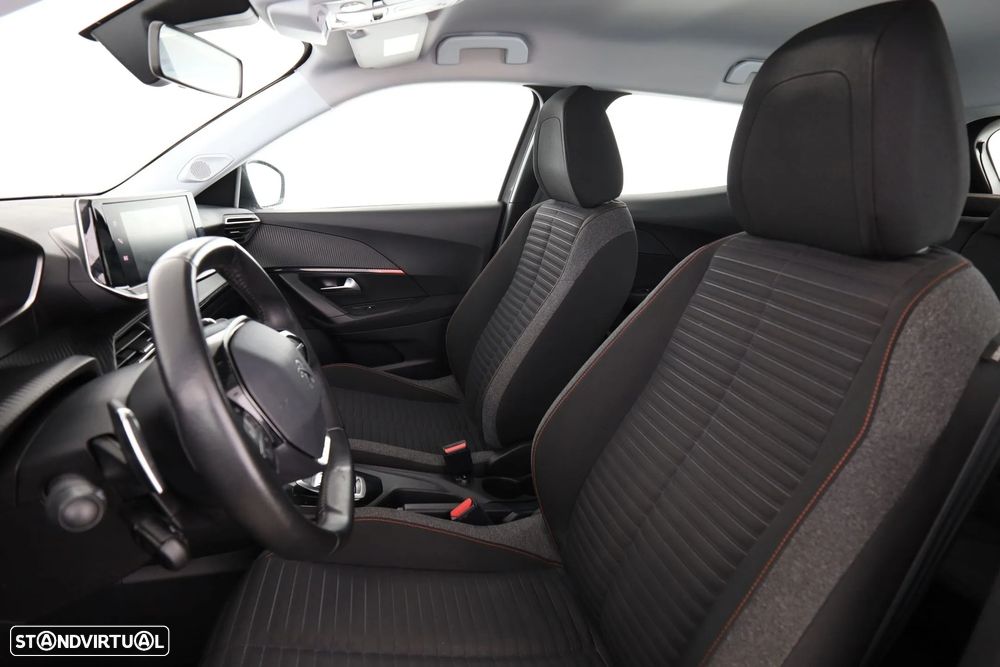 Peugeot 2008 1.2 PureTech Active Pack EAT8 - 9