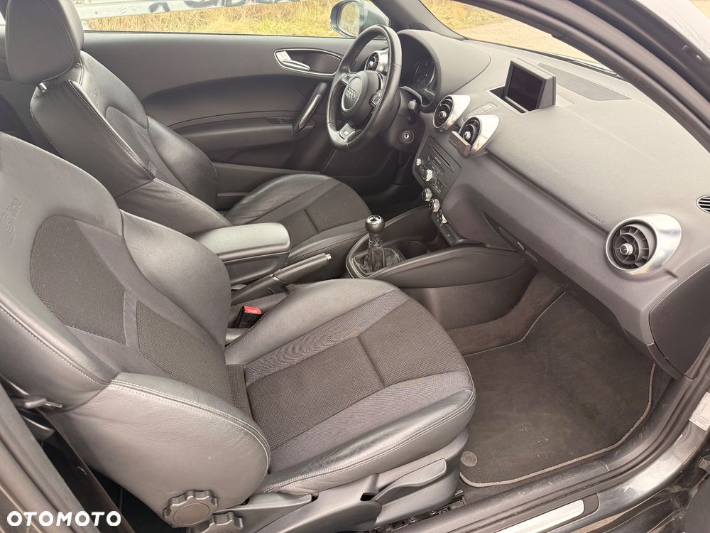 Audi A1 3-drzwiowe 1.6 TDI S line edition - 24