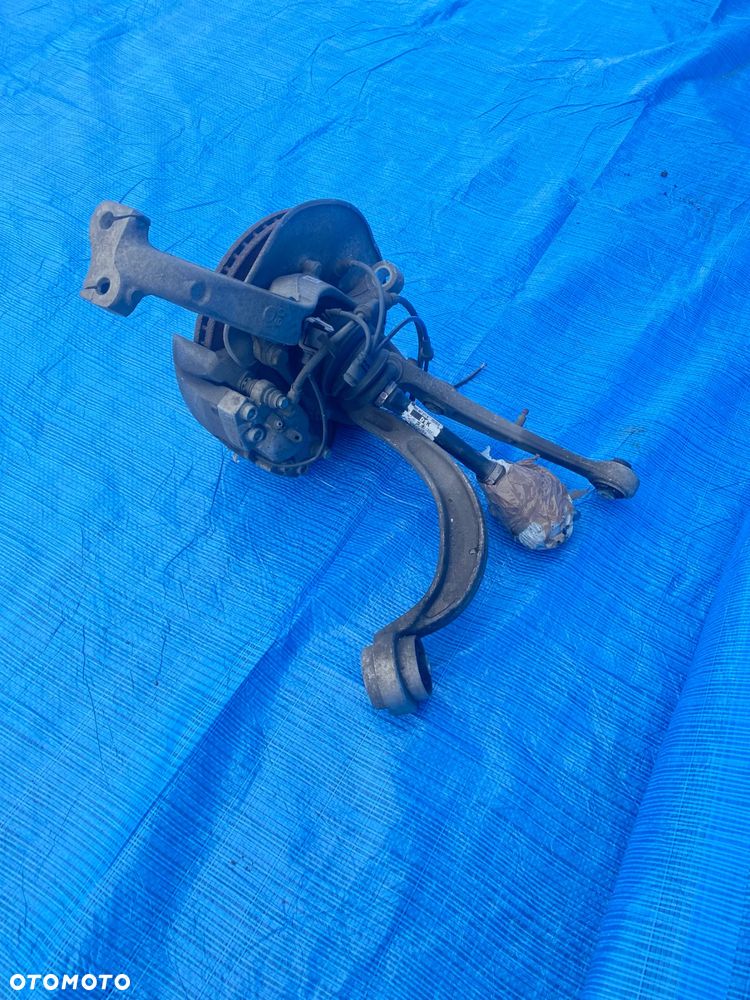 AUDI A6 C7 ZWROTNICA PIASTA WAHACZE KOMPLET PRAWY PRAWA  PRZÓD PRZEDNIA ORYGINAŁ 4G0407241D    4G0407242D - 3