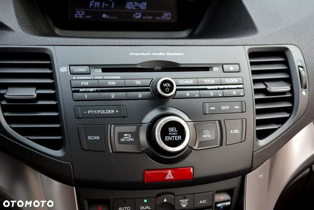 Honda Accord 2.0 Comfort - 27