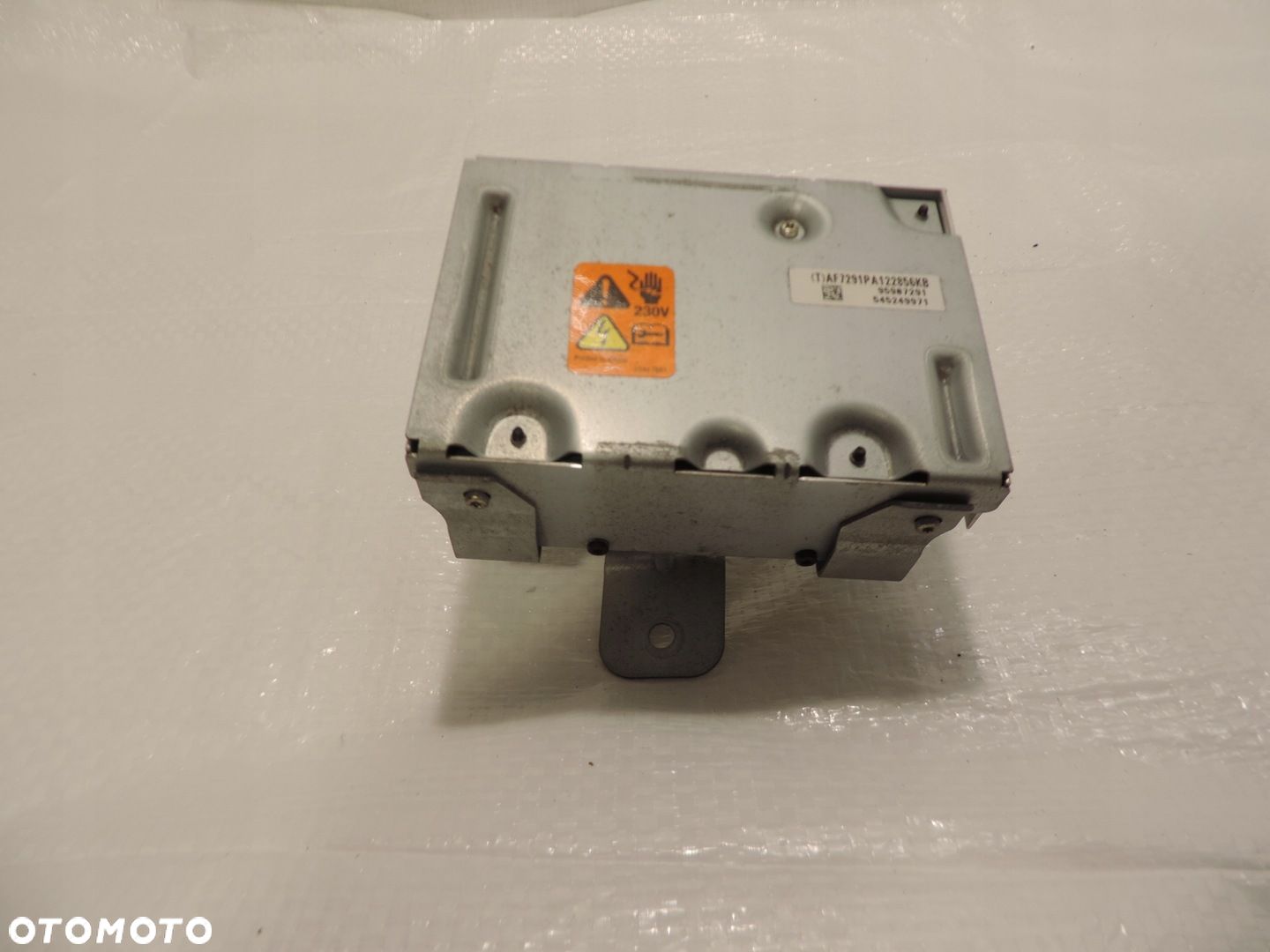 WZMACNIACZ PRZETWORNICA OPEL MOKKA 95907291 - 1