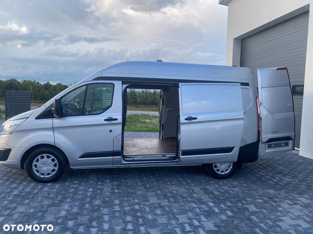 Ford TRANSIT CUSTOM - 1