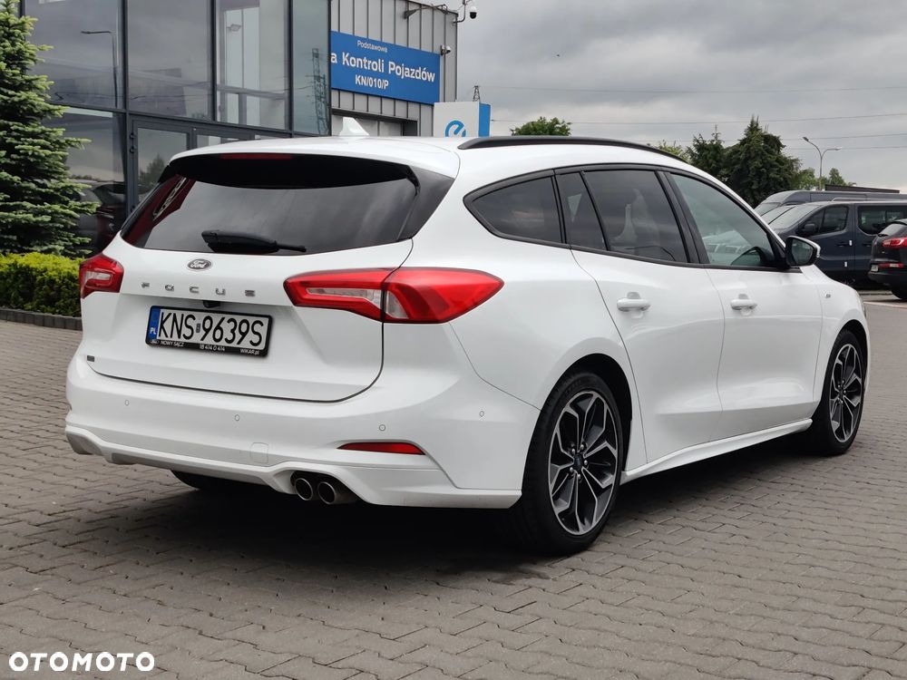 Ford Focus 1.5 EcoBoost STart-Stopp-System ST-LINE - 4