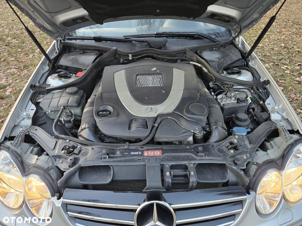 Mercedes-Benz CLK - 10