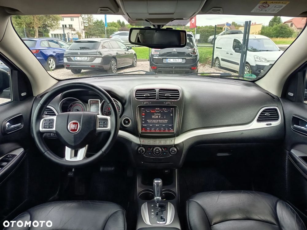Fiat Freemont 2.0 Multijet 16V DPF Automatik Allrad Urban - 16